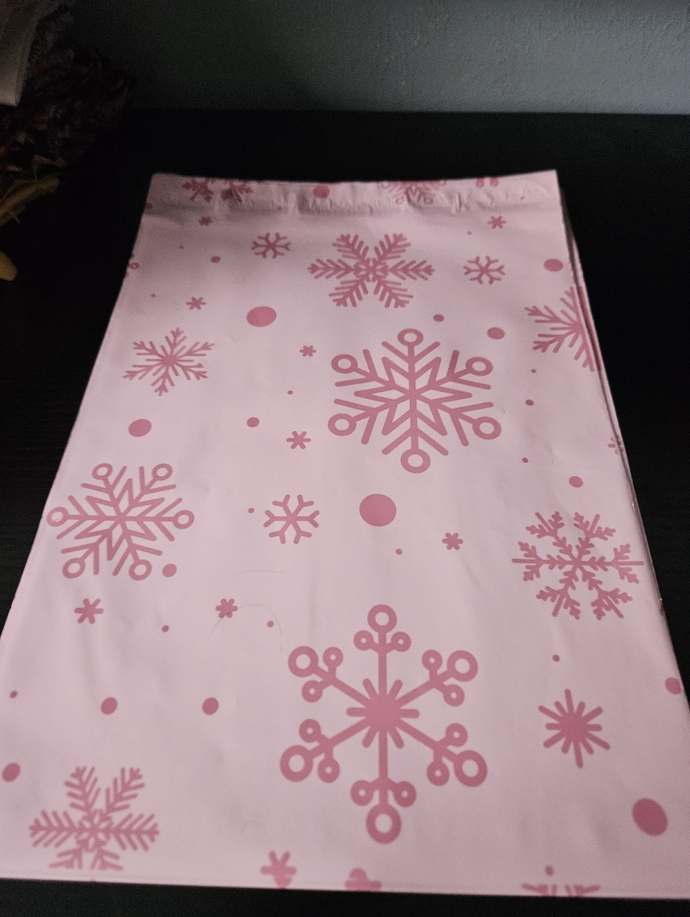 Pink Snowflake Polymailer Packages